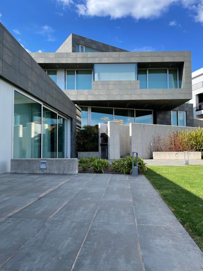 Tres Prismas Exclusive Villa Sarria Buitenkant foto