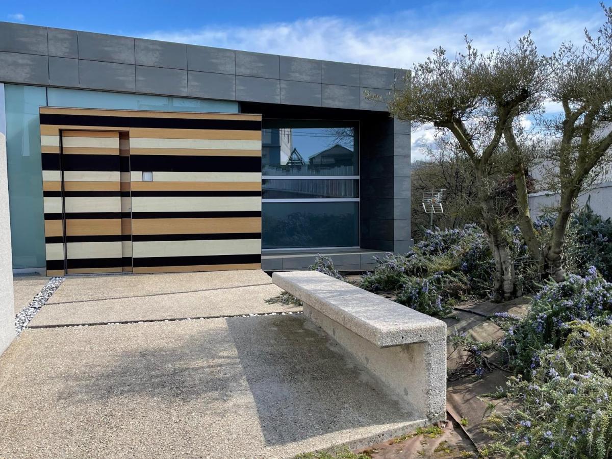 Tres Prismas Exclusive Villa Sarria Buitenkant foto
